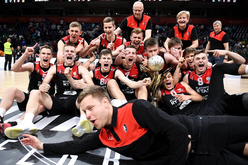 Сирвидис донео трофеј: Лијетувос Ритас освојио јуниорску Евролигу